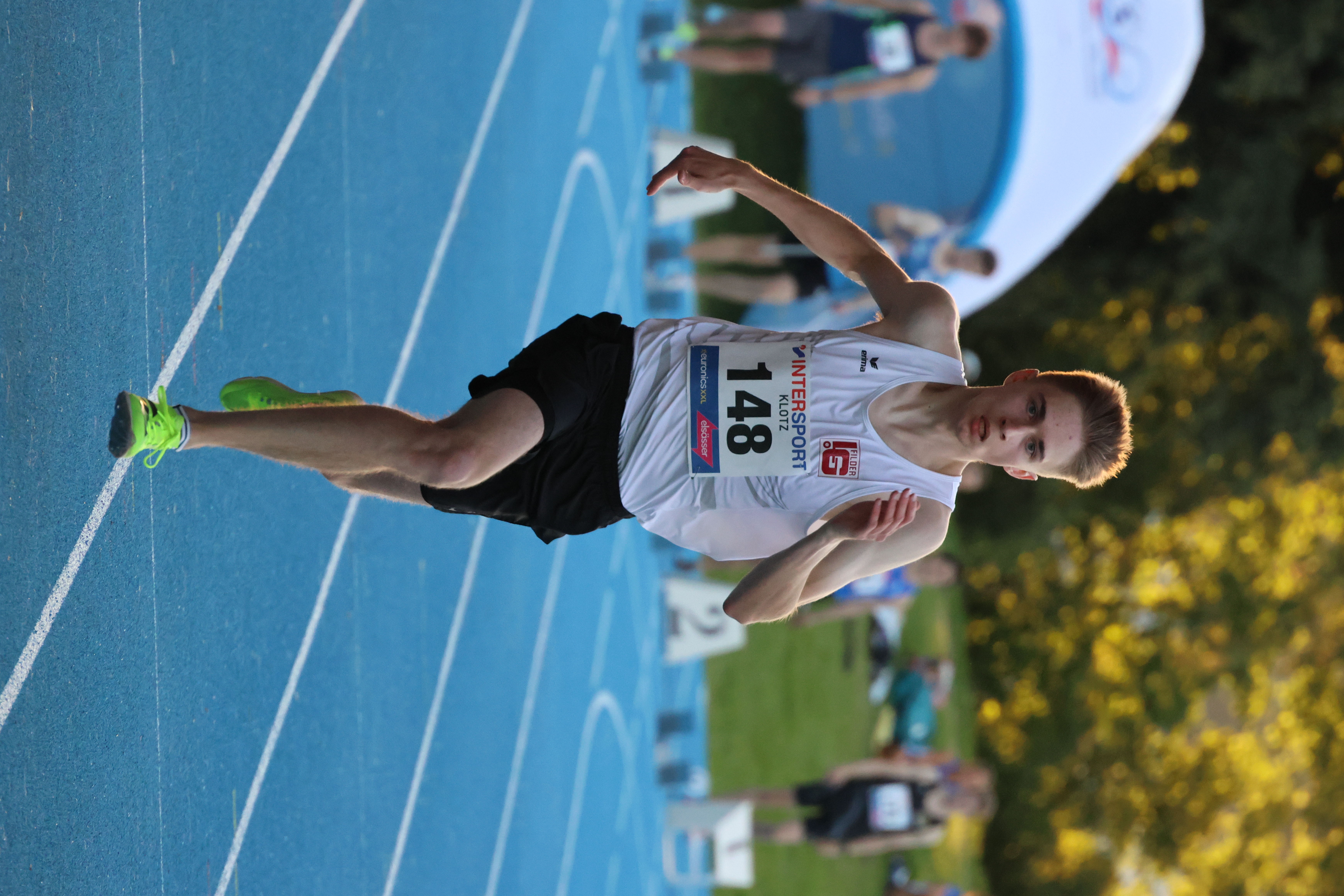 Valentin 100m