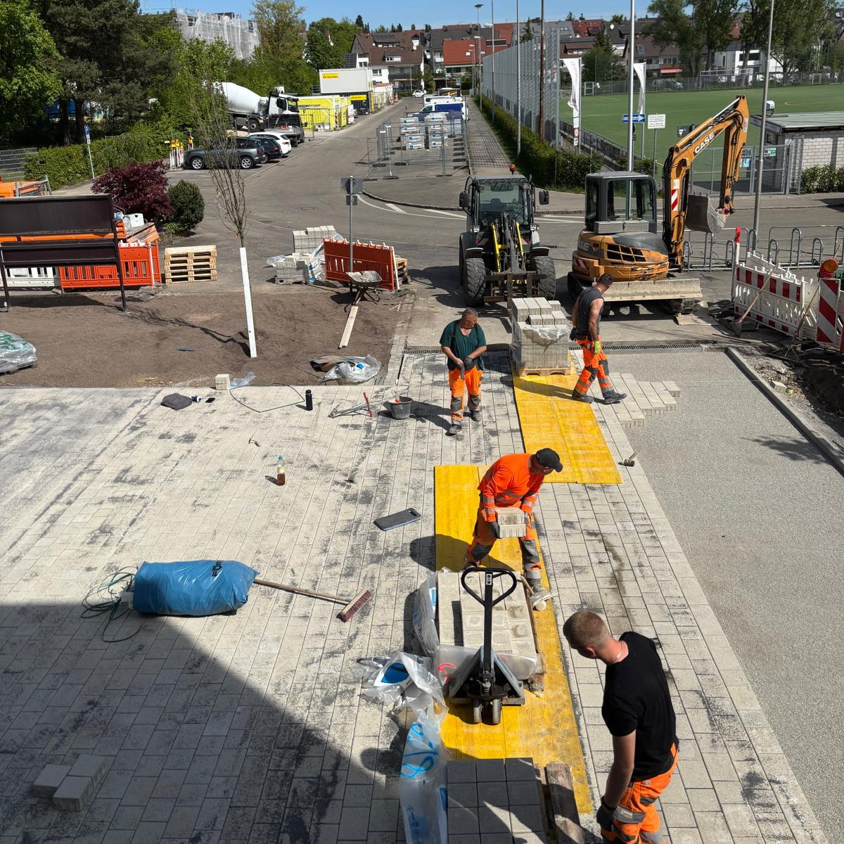 Rcycling der Banner und Roll-up vom Jubiläum in Form von Taschen